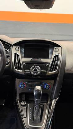 FORD FOCUS 2.0 TITANIUM PLUS 16V FLEX 4P POWERSHIFT